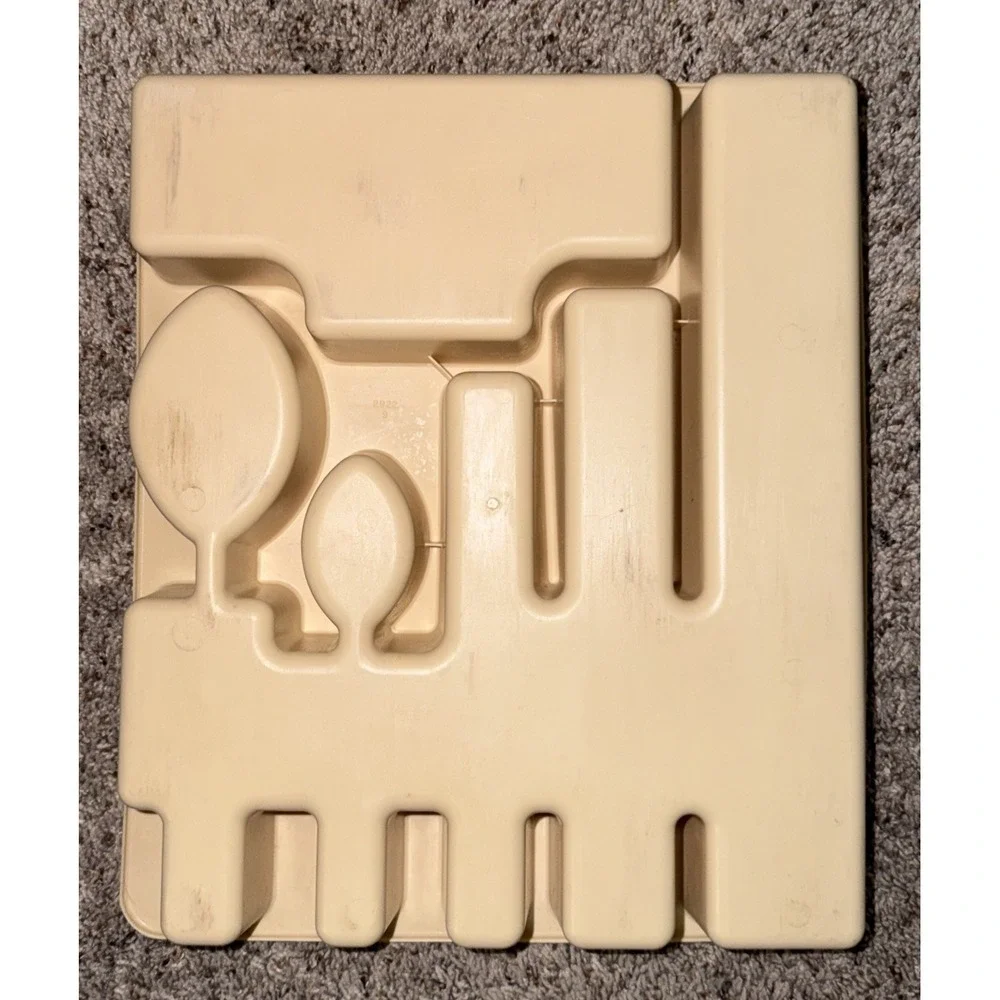 Vintage Rubbermaid Silverware Tray Almond 2922 Utensil Flatware Drawer Organizer